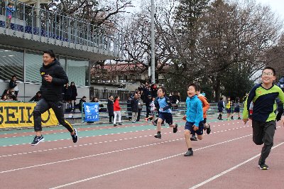 リオ五輪銀メダリスト 山縣亮太選手による陸上教室が開催されました
