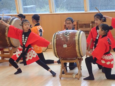 太鼓部年度末演奏会を行いました
