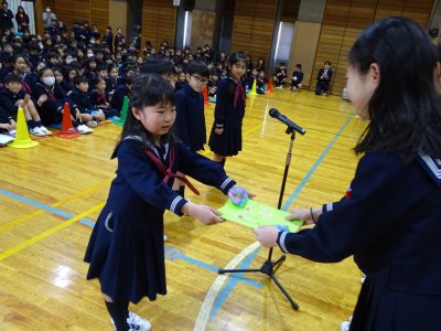 ６年生を送る会を行いました
